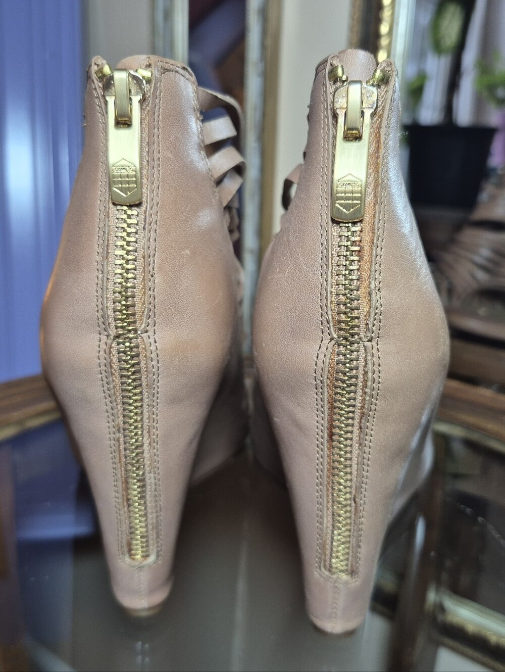 Vince Camuto "Zeppelin" Strappy Wedge Sandals - Size 9.5 - Picture 5 of 7